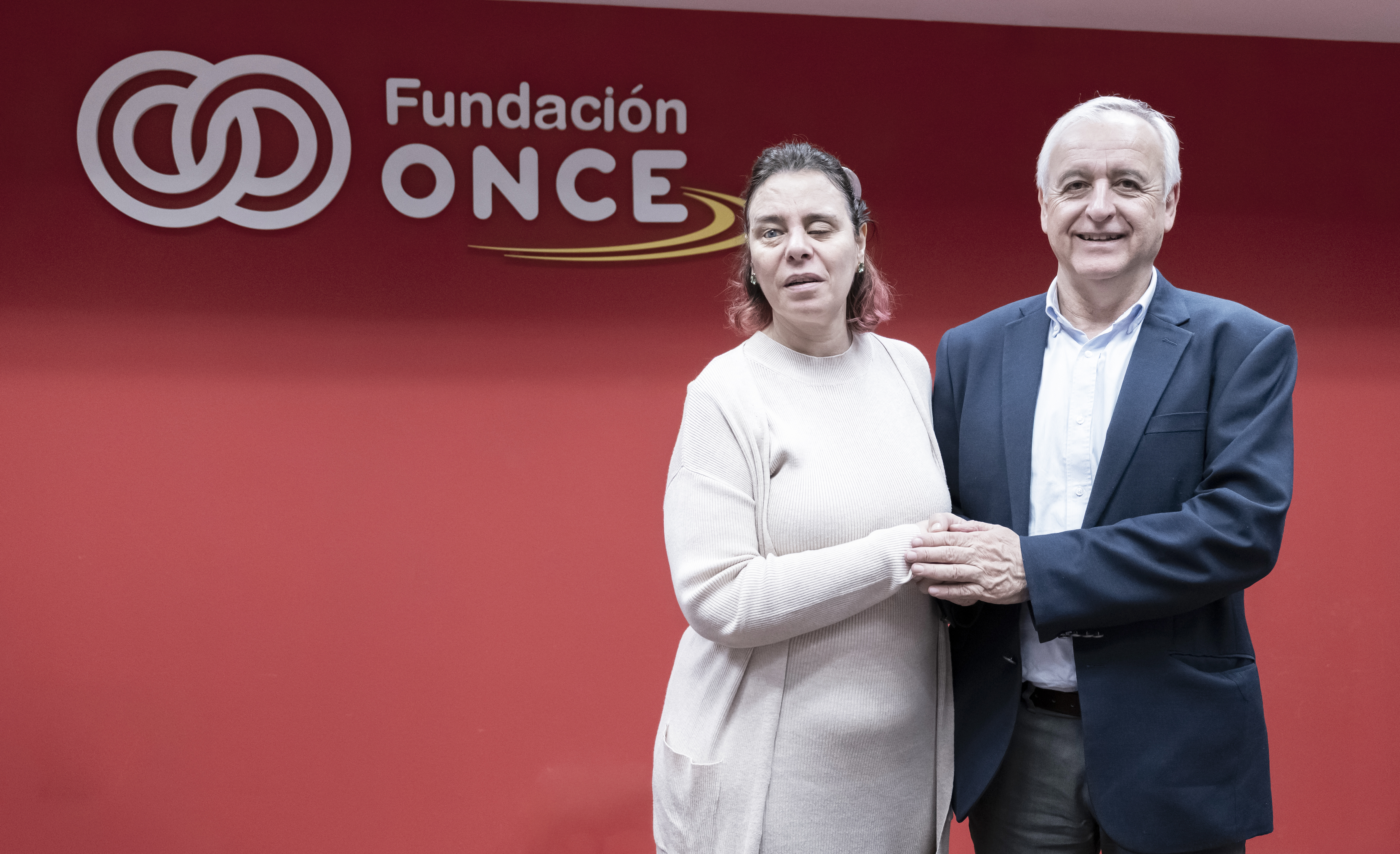 Virginia Carcedo y Pedro Puig tras la firma del acuerdo