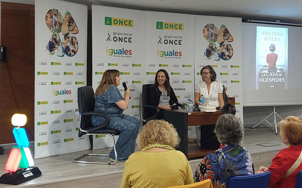 Un momento del encuentro con Ana Lena