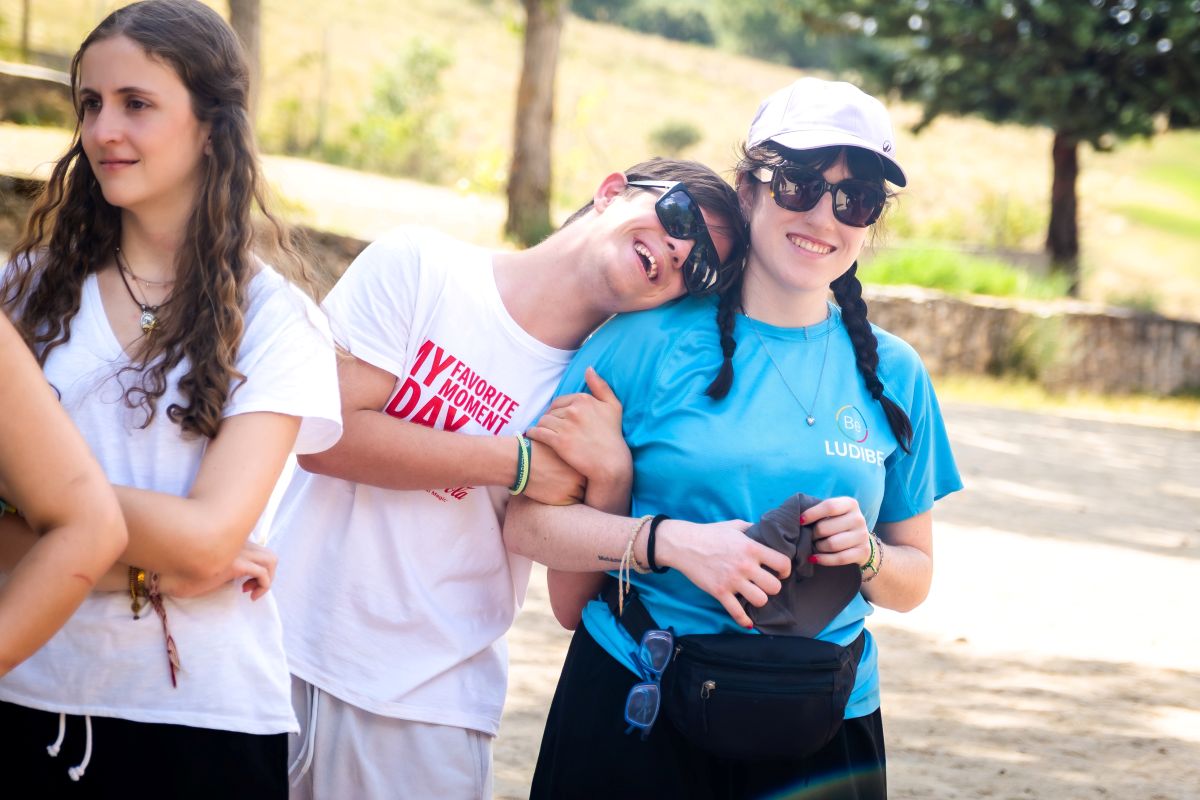 Participantes en los campamentos de Madrid
