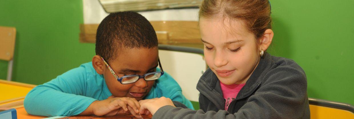 Conoce qué son las metodologías inclusivas, sus beneficios, ejemplos y cómo aplicarlas para una educación más justa en el aula.