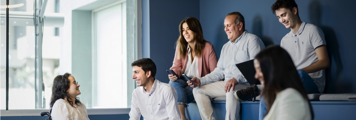 Grupo Social ONCE explica qué es la responsabilidad social corporativa, los principios, los tipos y cómo implementarla en tu empresa