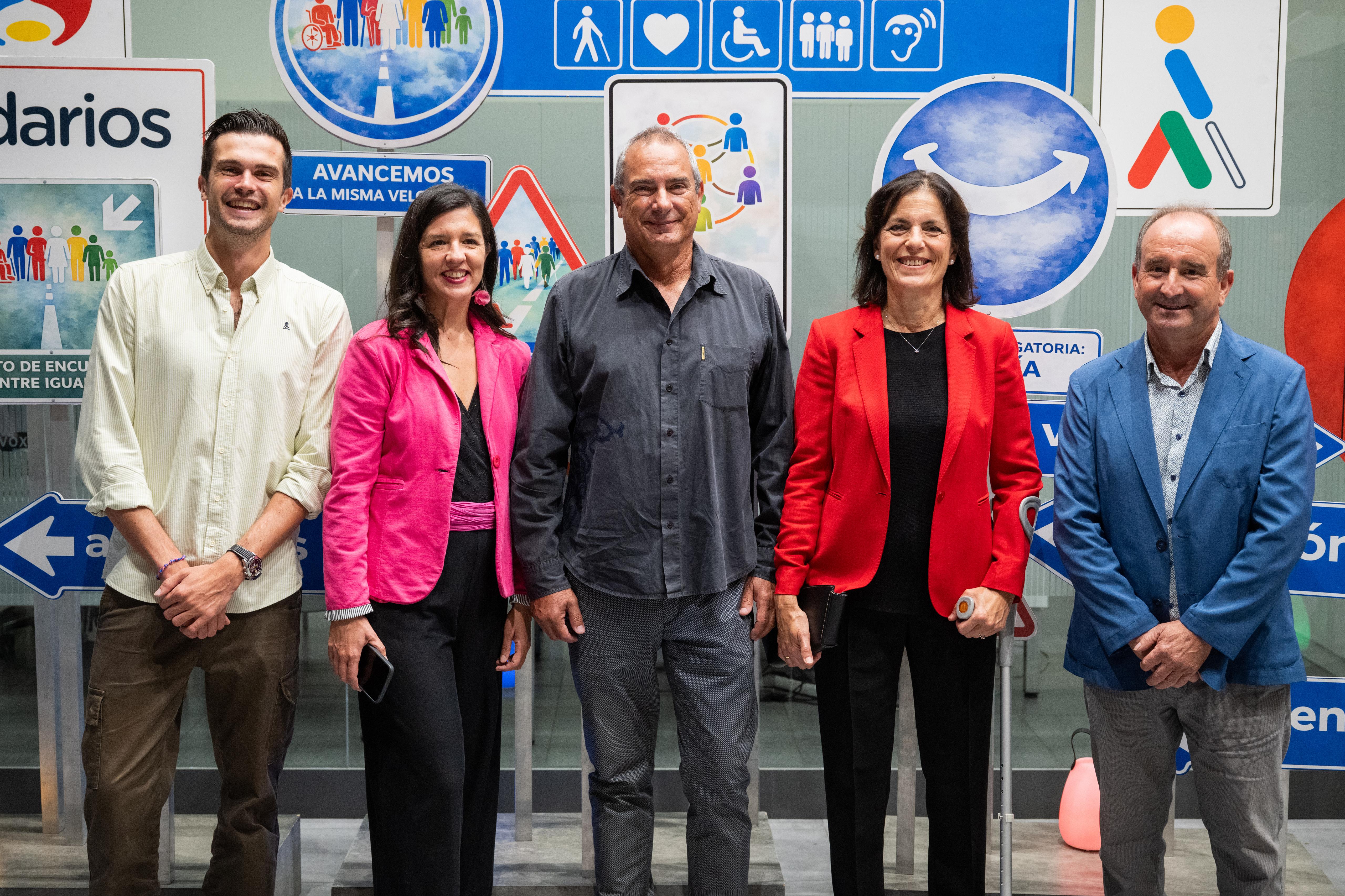 Galardonados con los Premios Solidarios Grupo Social ONCE Comunidad Foral de Navarra 2026, antes de la gala