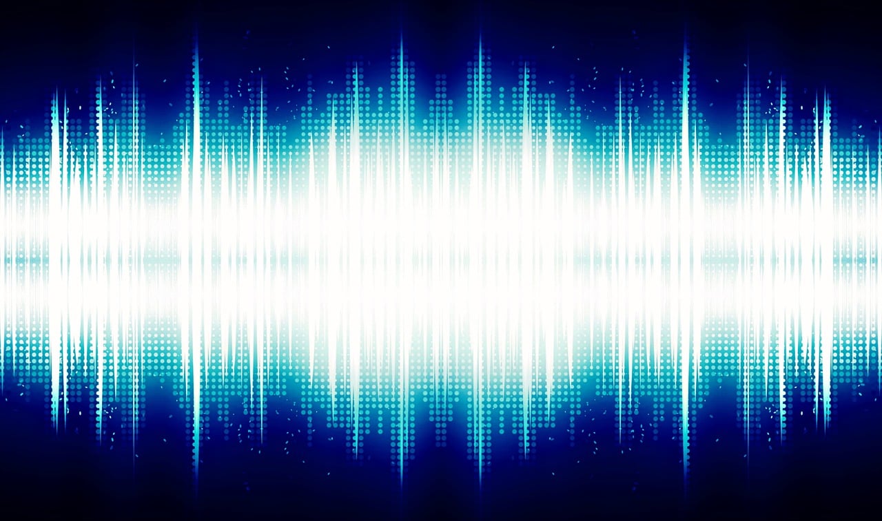 Imagen de sonido es una onda de energía con diferentes frecuencia, longitud y amplitud