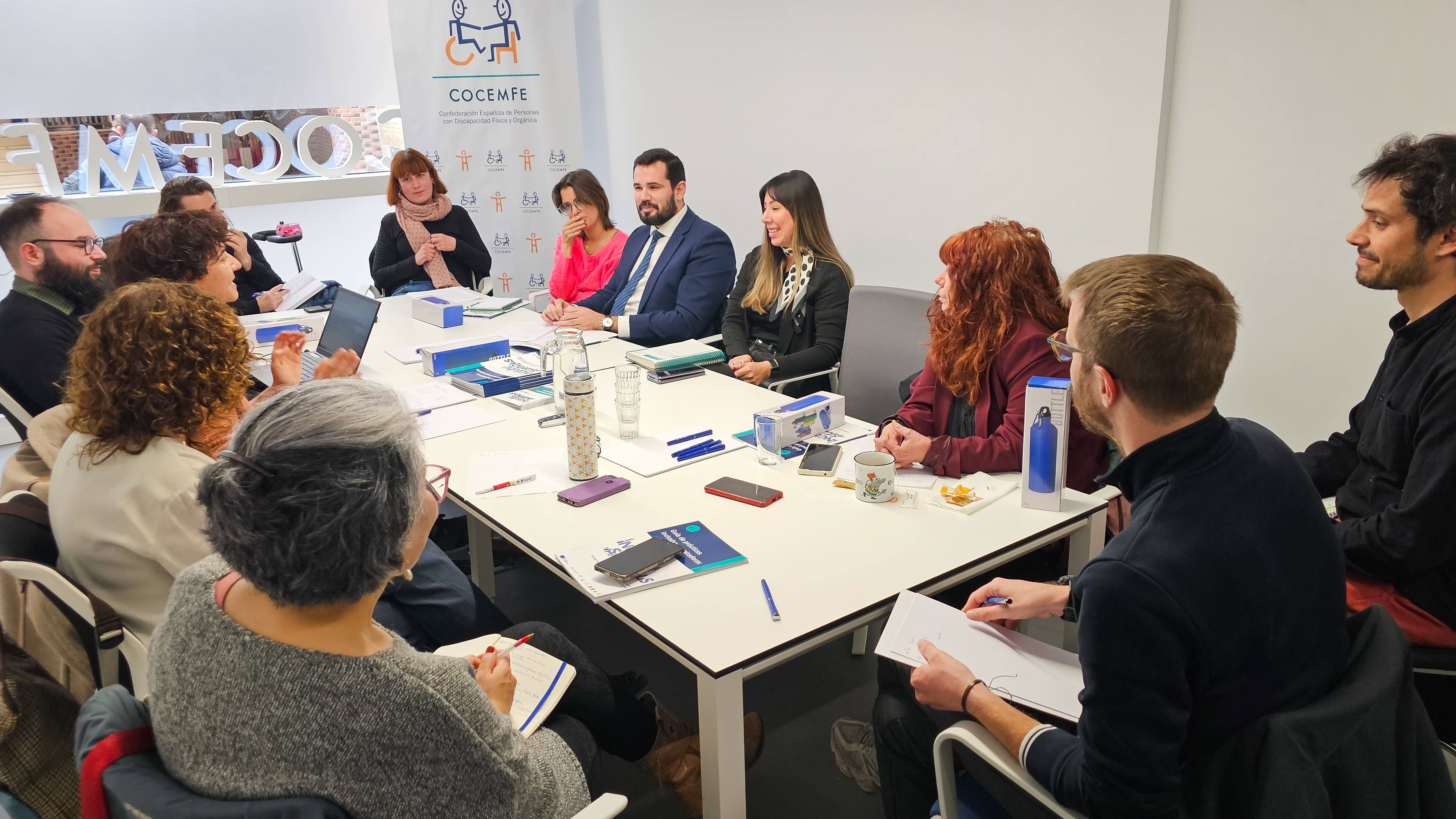 Momento de la reunión para la escala de necesidades de apoyo educativo