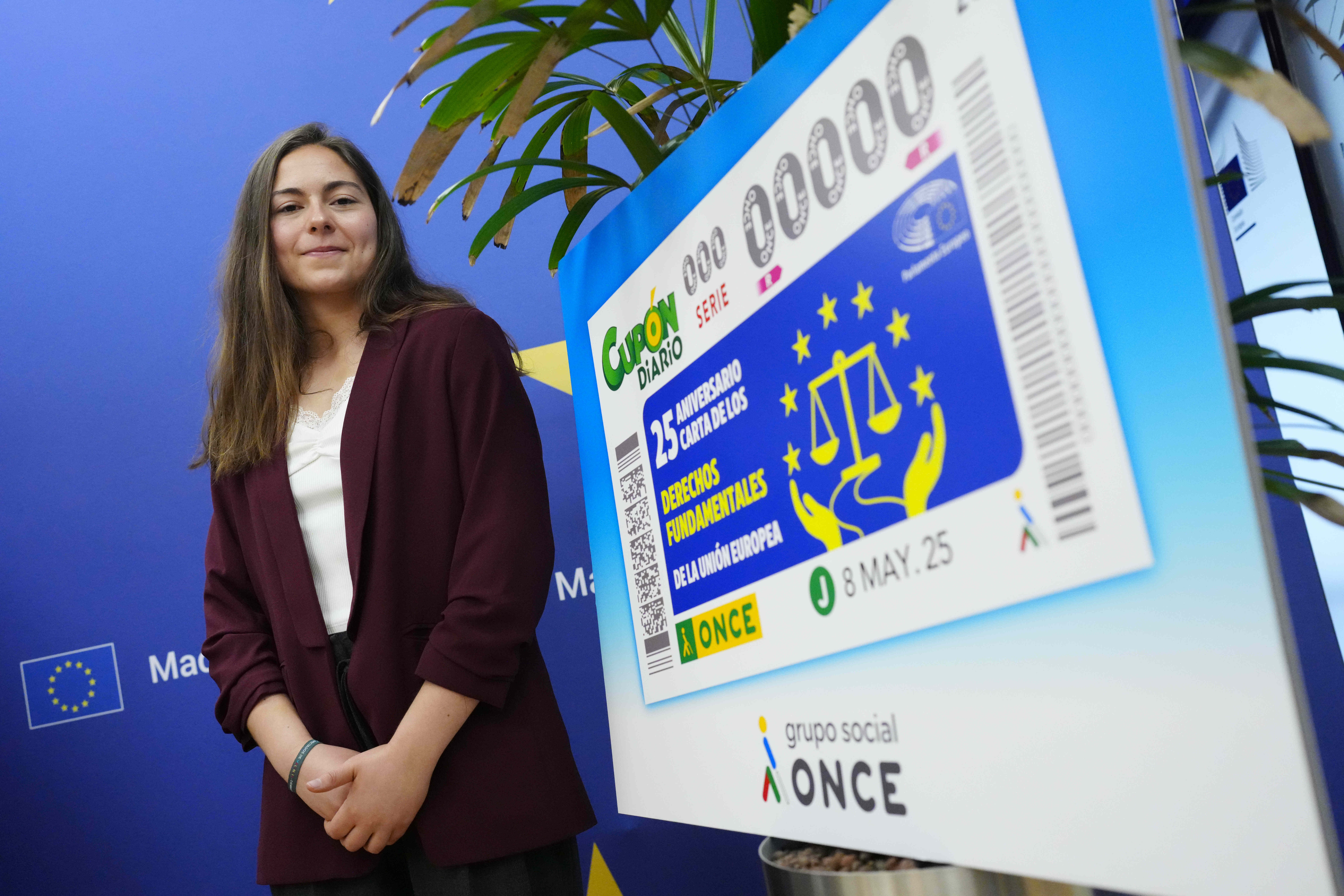 Sandra Ruescas, ilustradora del cupón dedicado a la UE