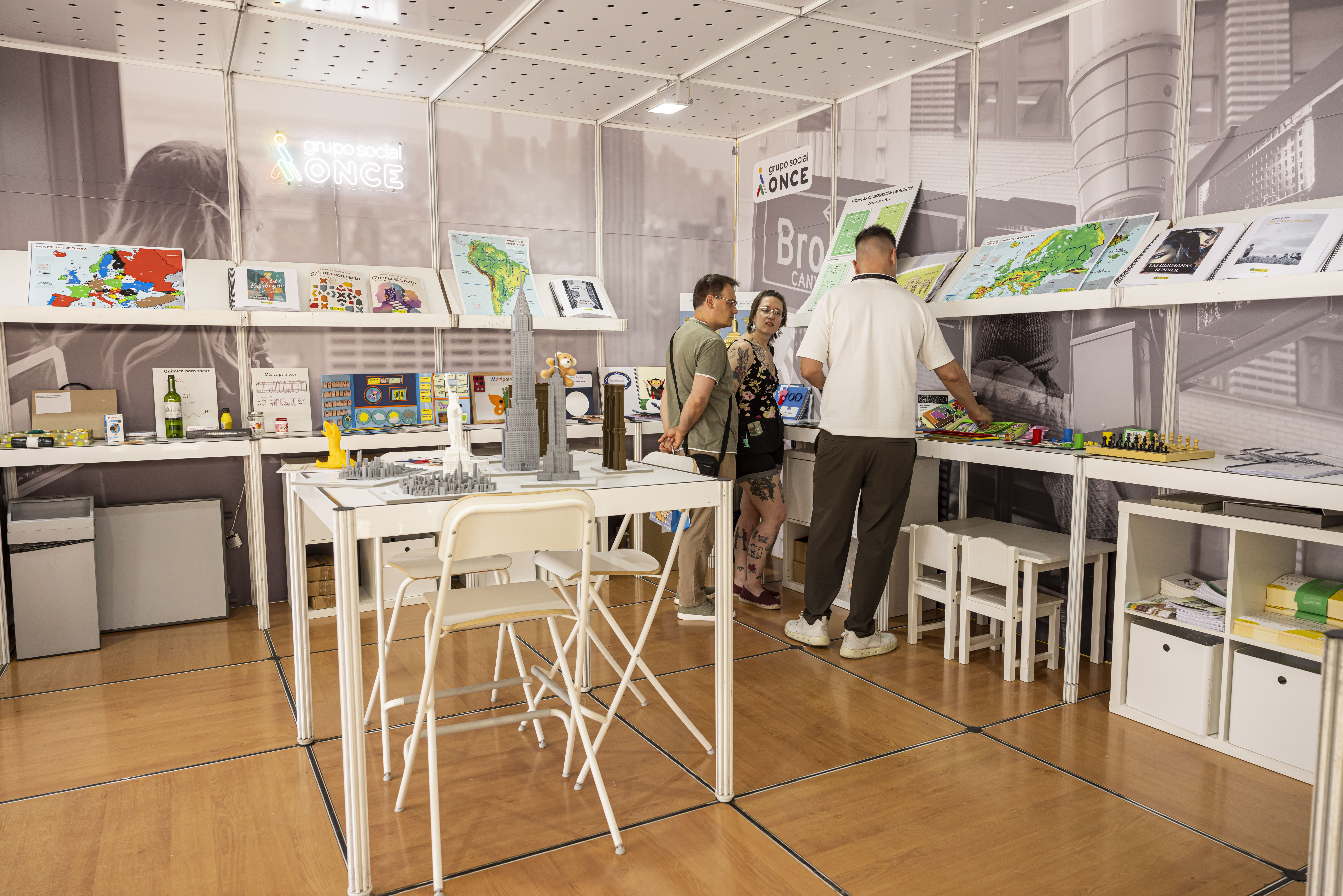 Interior del estand