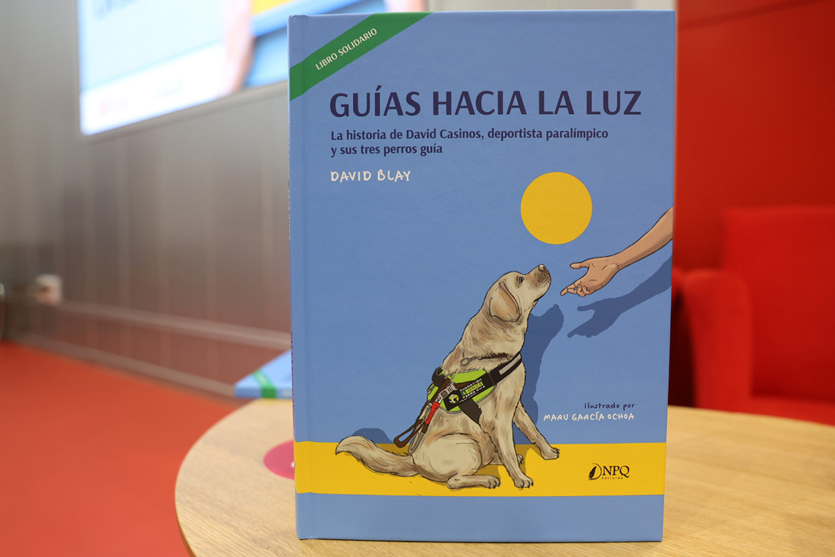 Portada de Guías hacia la luz Portada de Guías hacia la luz