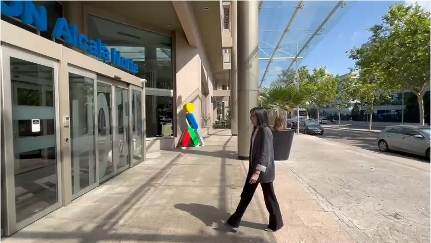María Pulido entrando en el Ilunion Alcalá Norte