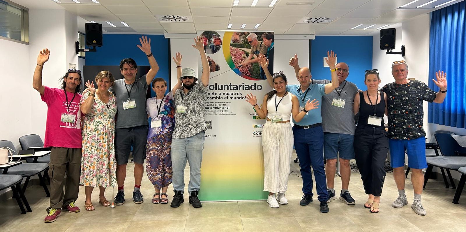 De izda. a dcha. Jesús Olmedo, Maria José Sánchez, Bernard Calvo, Rosa Gallardo, José Ángel Tamayo, Cindy Alexandra, José Ángel Barazal, José Bermejo, Almudena Motilla, y Pello Mariñelarena   