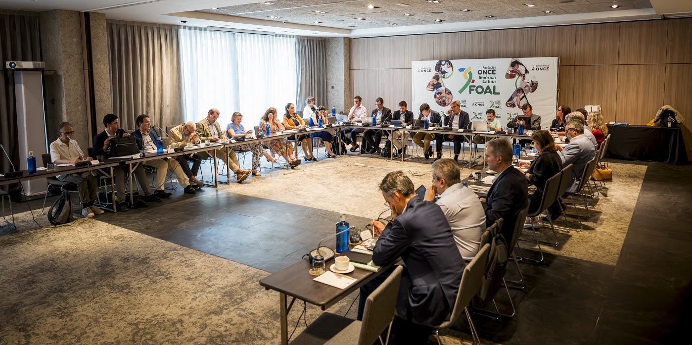 Reunión del Patronato de FOAL