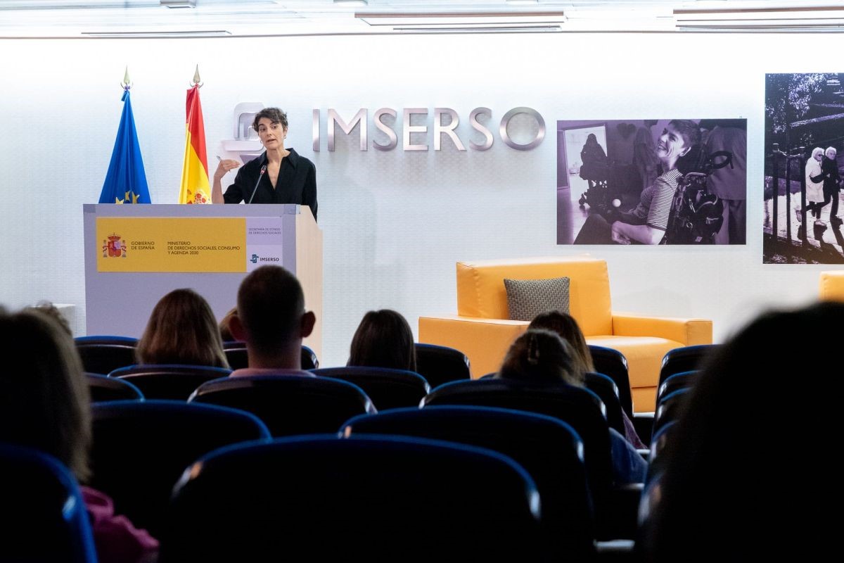 La secretaria de Estado en rueda de prensa | Foto del Ministerio de Derechos Sociales