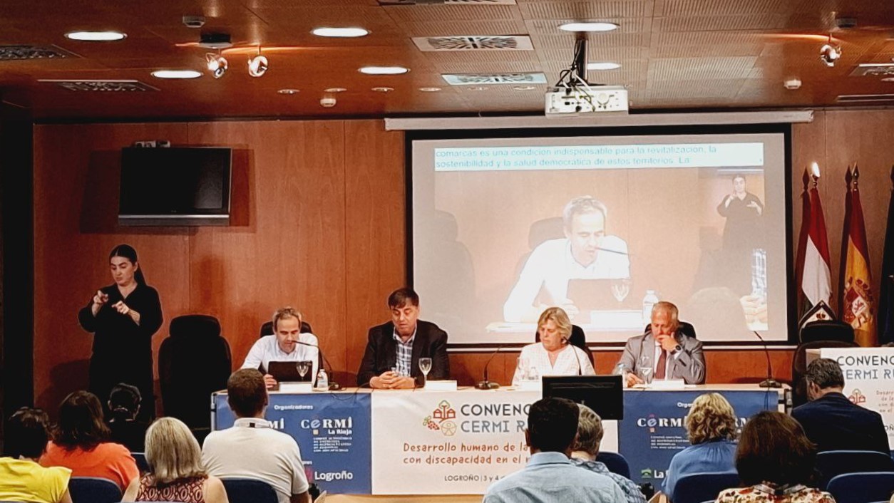 Mesa de clausura y lectura del manifiesto