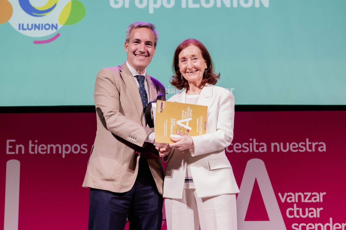 El consejero delegado de Ilunion, Alejandro Oñoro, durante la gala de entrega de los premios | Foto de Ilunion