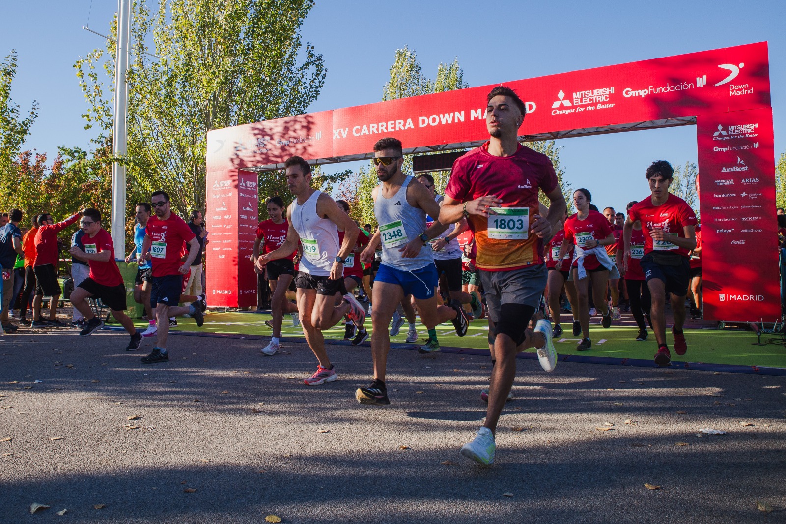 Línea de salida de la XV Carrera Down Madrid