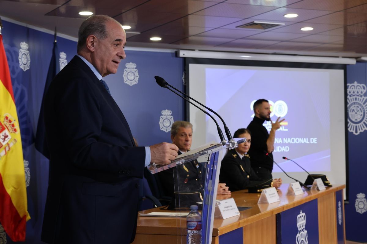 El director general de la Policía, durante la presentación de la Oficina de Accesibilidad | Foto de Policía Nacional