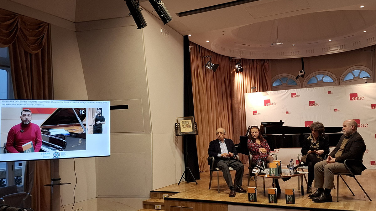 Intervención de Diego Requena durante la presentación