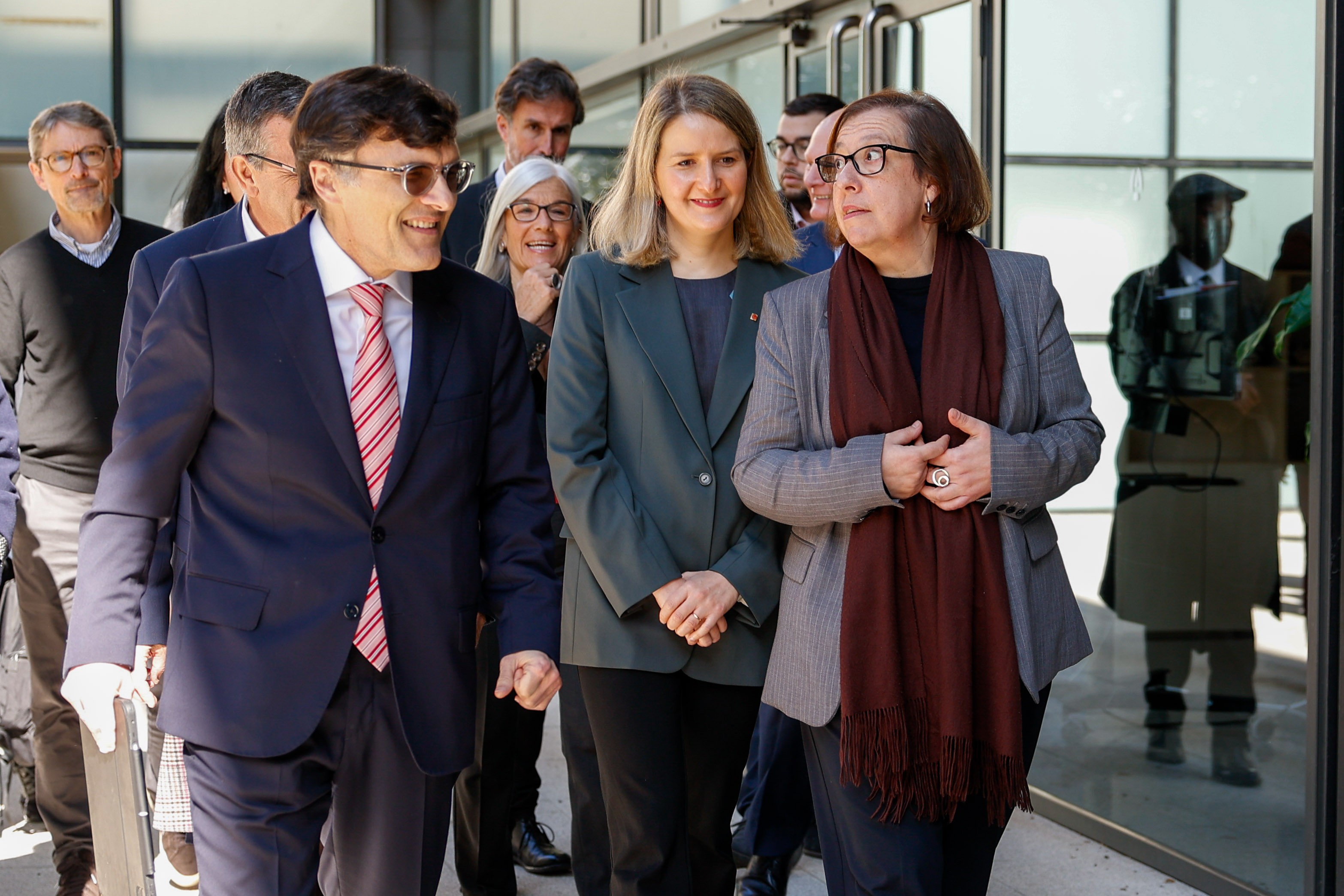 Alberto Durán junto a Mónica Martínez y Raquel Gil