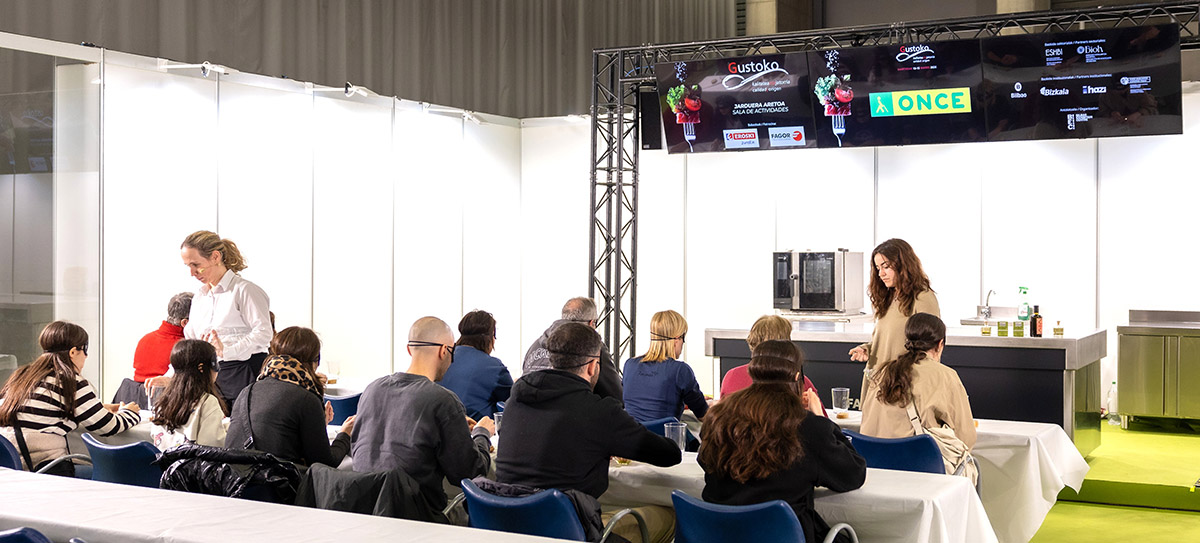 Cata a ciegas en el espacio patrocinado por Eroski y Fagor