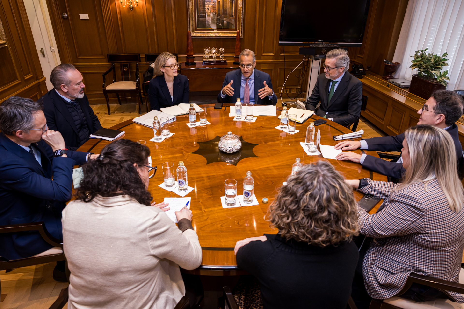 Un momento de la reunión entre la ONCE y Mastercard