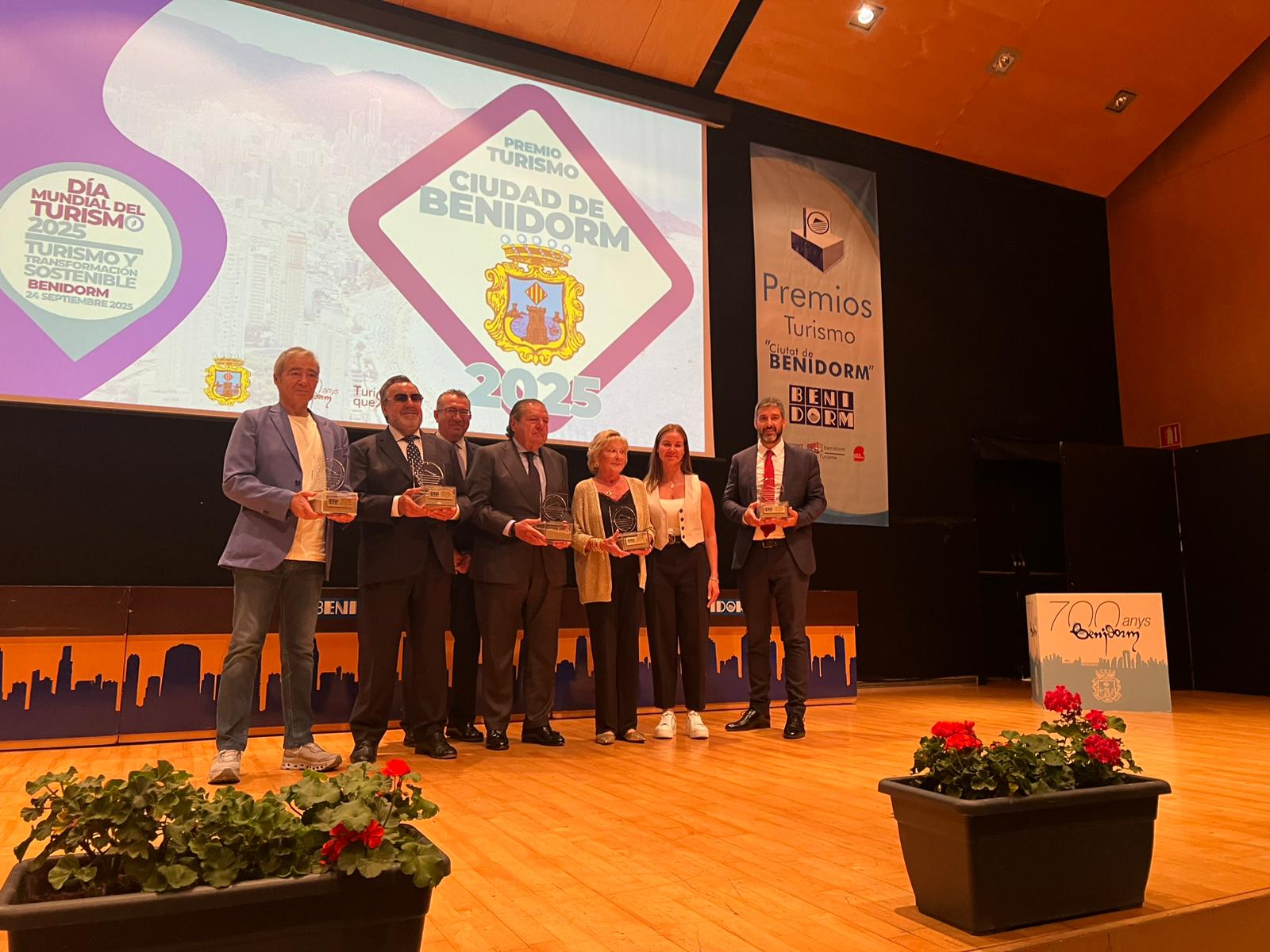 Todos los galardonados con los premios Ciudad de Benidorm