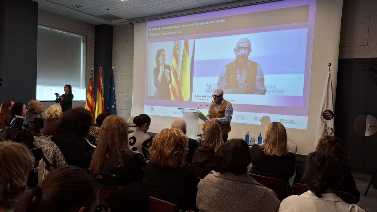 Vanó durante su intervención en la jornada de apertura del Foro